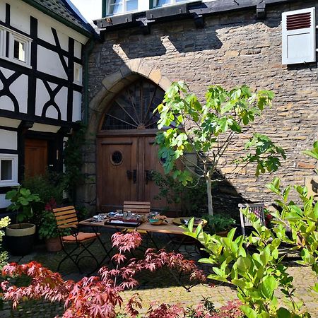 Fuenf Giebel Eck In Der Freiheit Am Ruhrtalradweg Hotel Wetter  Bagian luar foto