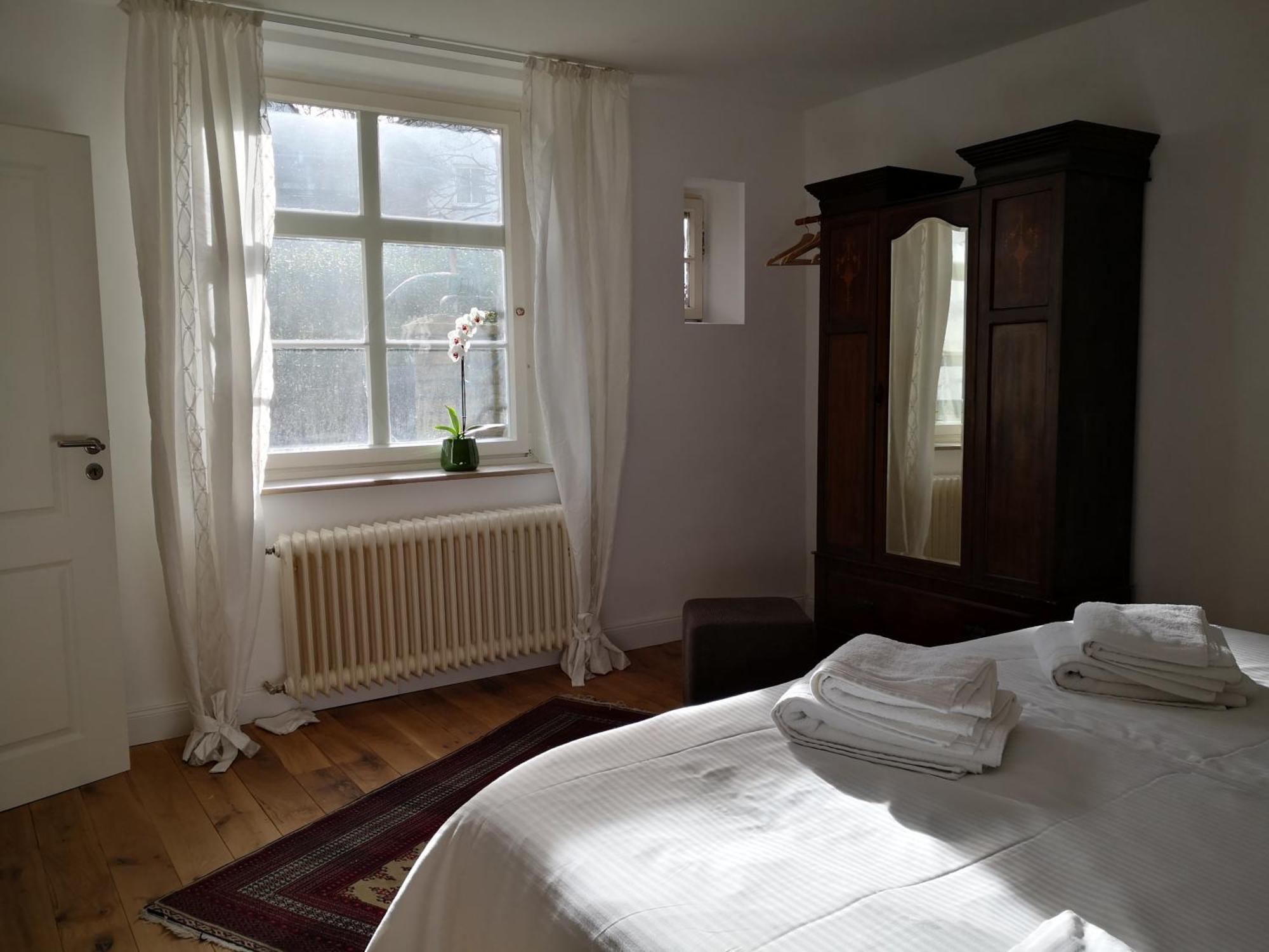 Fuenf Giebel Eck In Der Freiheit Am Ruhrtalradweg Hotel Wetter  Ruang foto