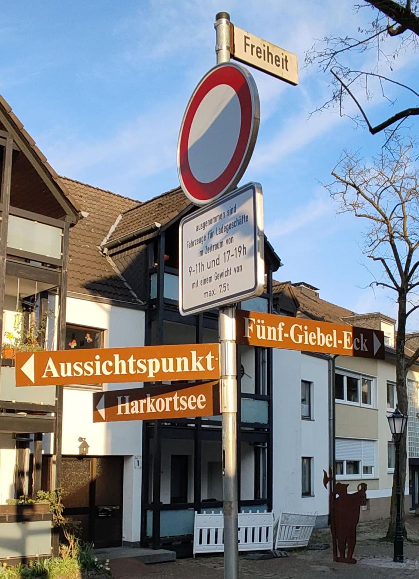 Fuenf Giebel Eck In Der Freiheit Am Ruhrtalradweg Hotel Wetter  Bagian luar foto