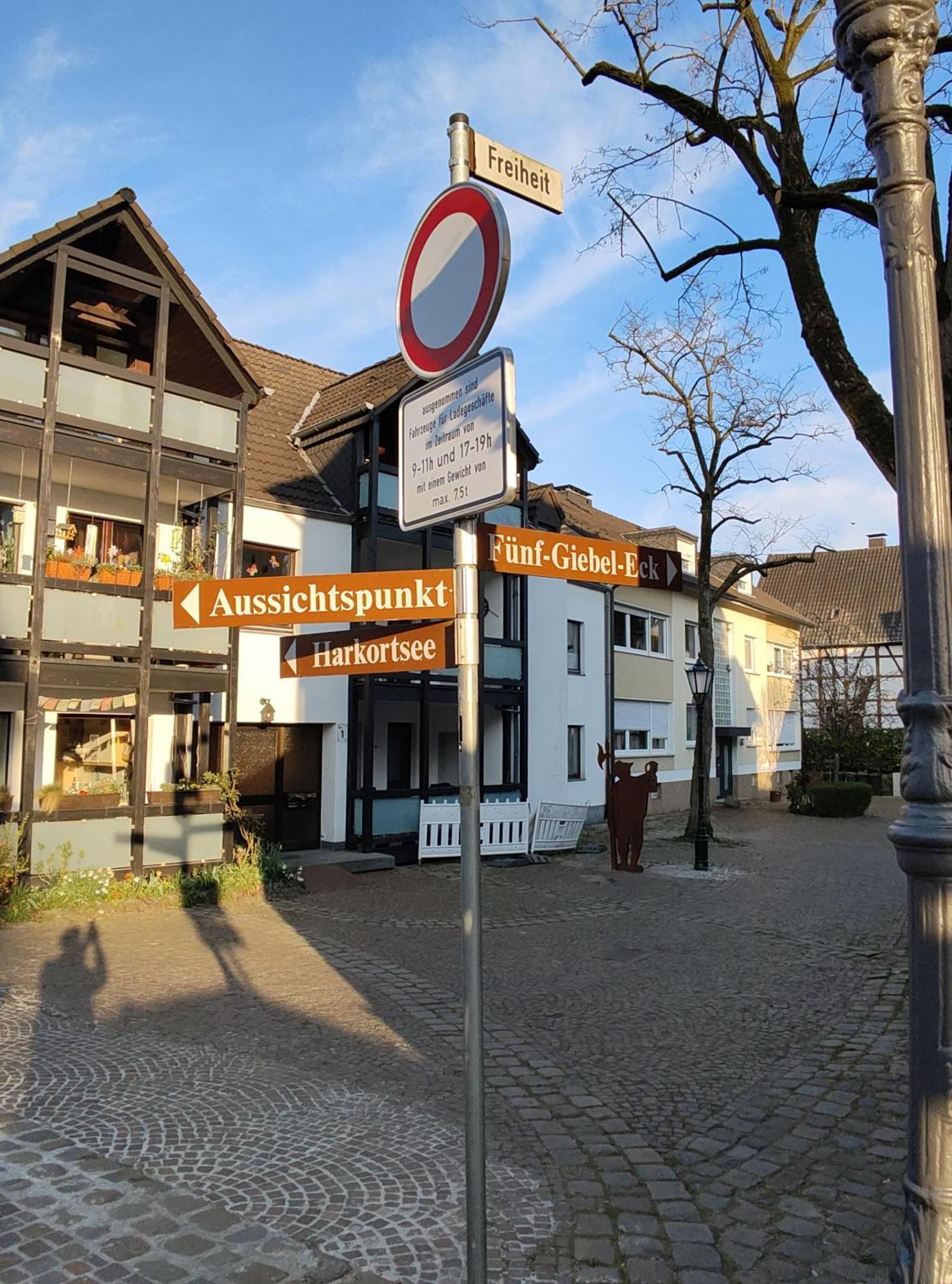 Fuenf Giebel Eck In Der Freiheit Am Ruhrtalradweg Hotel Wetter  Bagian luar foto