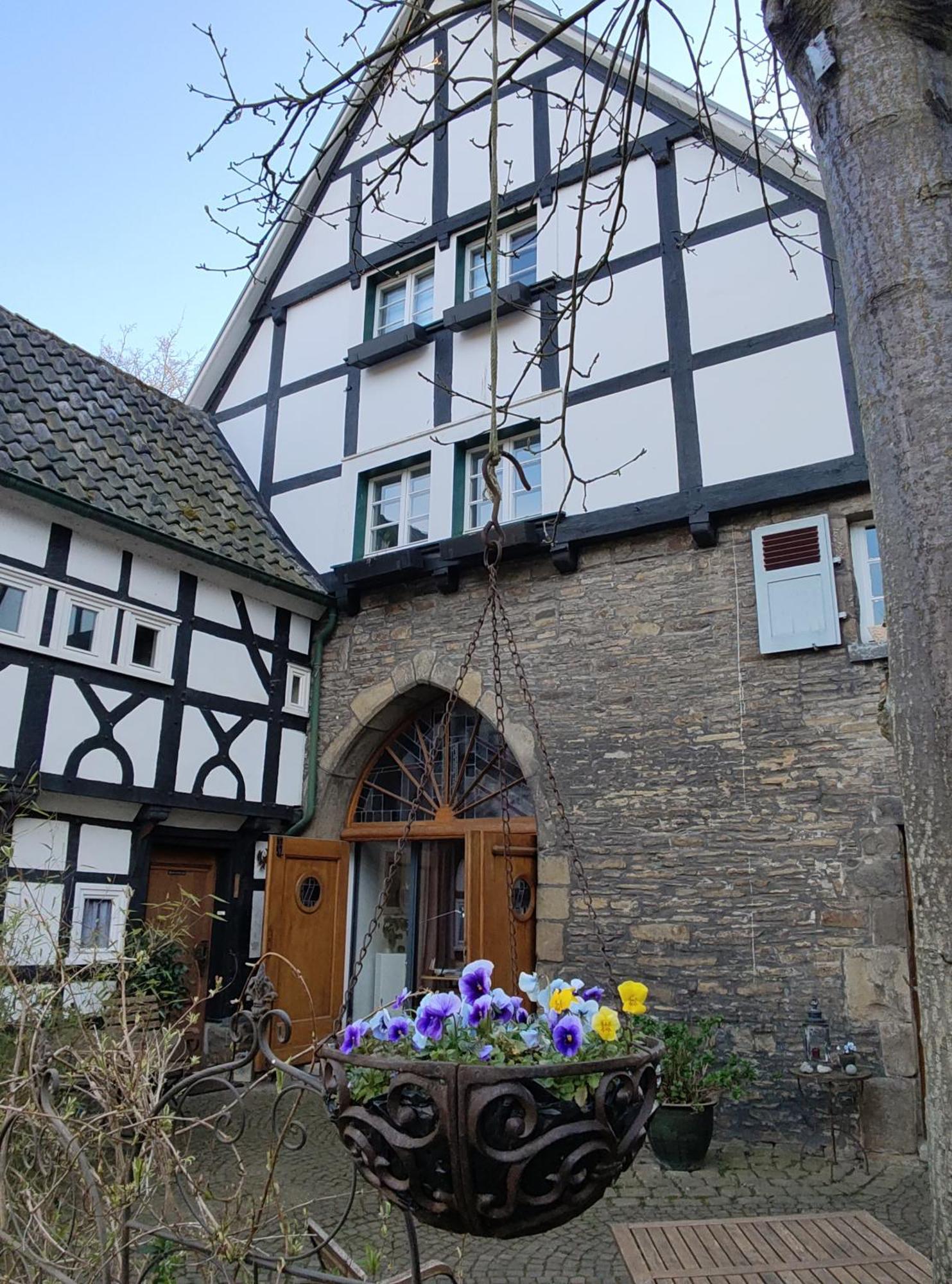 Fuenf Giebel Eck In Der Freiheit Am Ruhrtalradweg Hotel Wetter  Bagian luar foto
